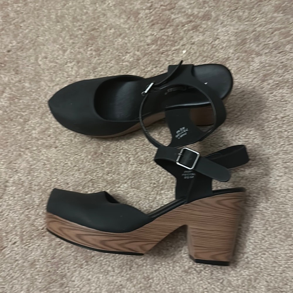 Chunky heeled sandals